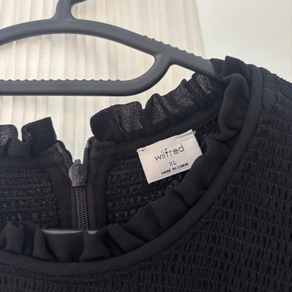 Aritzia Wilfred Tempest Blouse – Black – Size XL - Picture 3 of 3